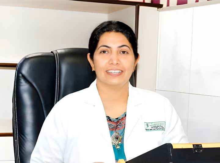 Dr. Palak